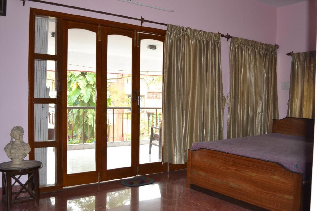 Monorama Guest House Калькутта Экстерьер фото