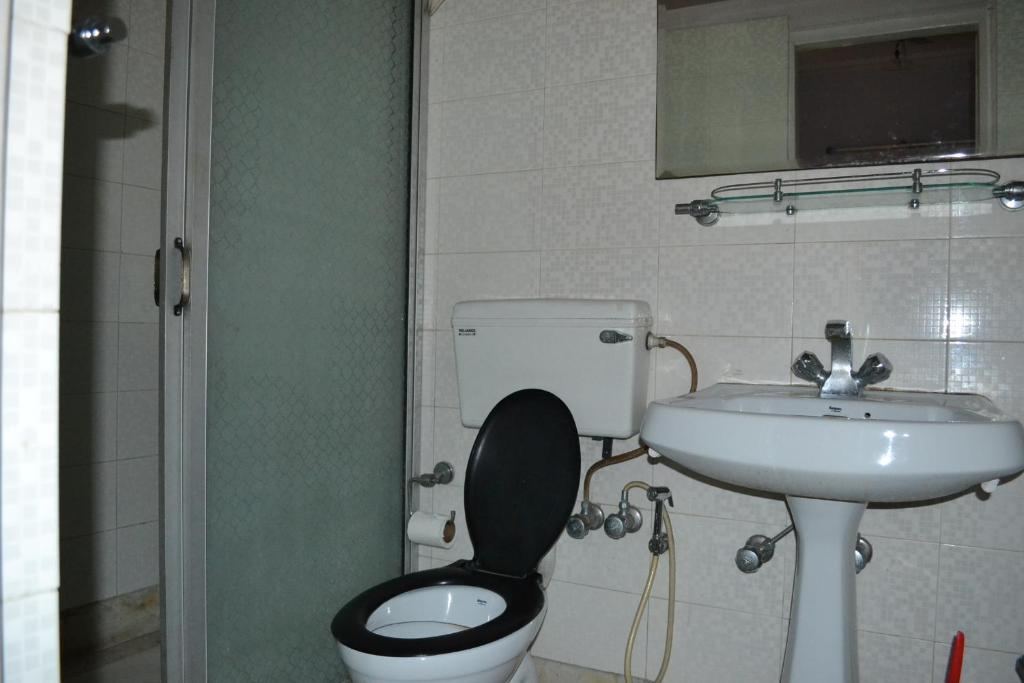 Monorama Guest House Калькутта Экстерьер фото